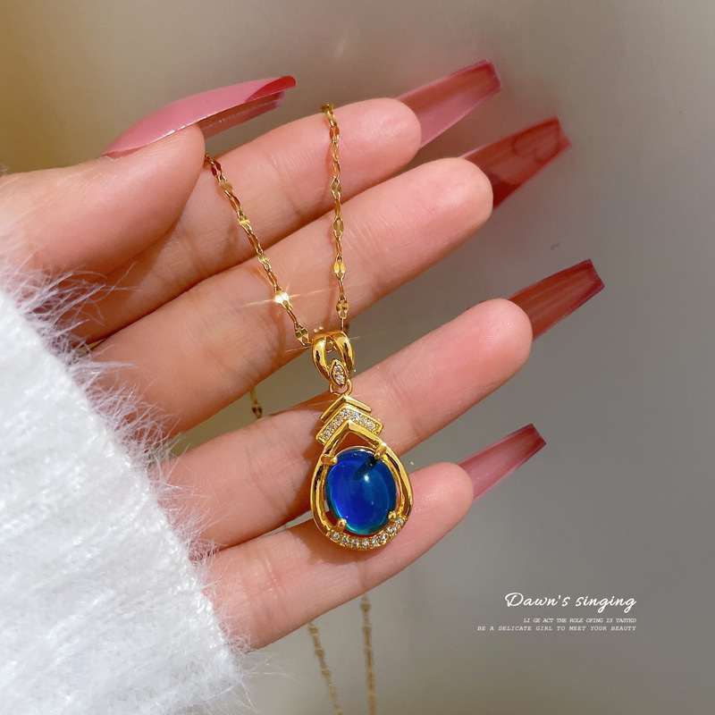 Color Changing Necklaces